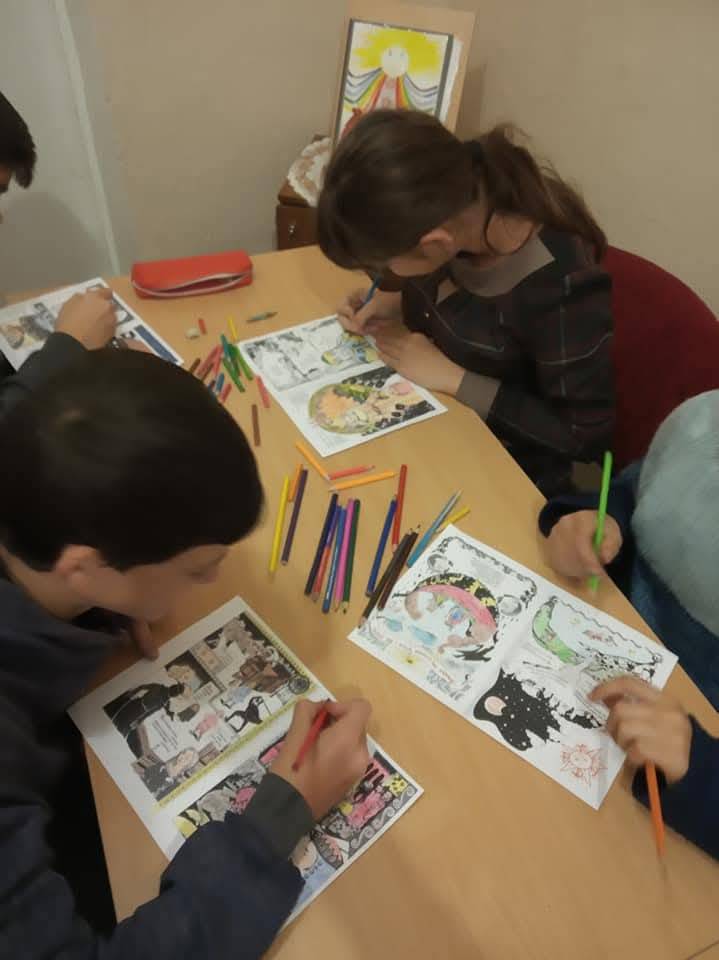 Коміксовий всесвіт «Мальованої Стрічки» у школі — фото 2