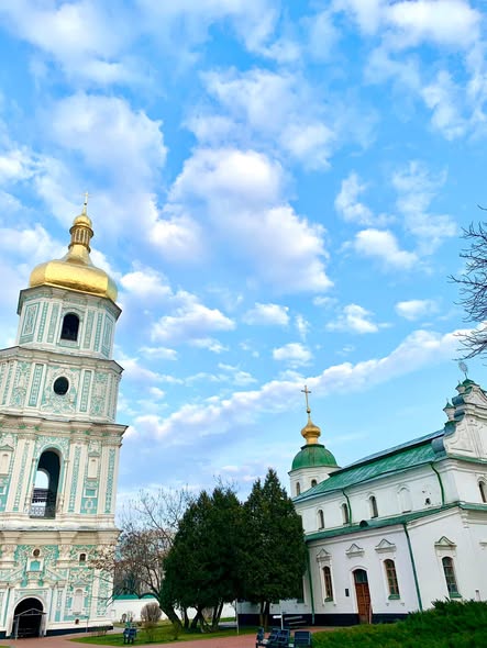 Виставка «Анна Ярославна. Мальована стрічка» у Брамі Заборовського — фото 12