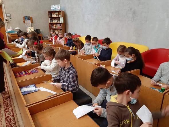 Виставка коміксів «Святий Миколай. Історія у картинках» у Національній бібліотеці для дітей — фото 7